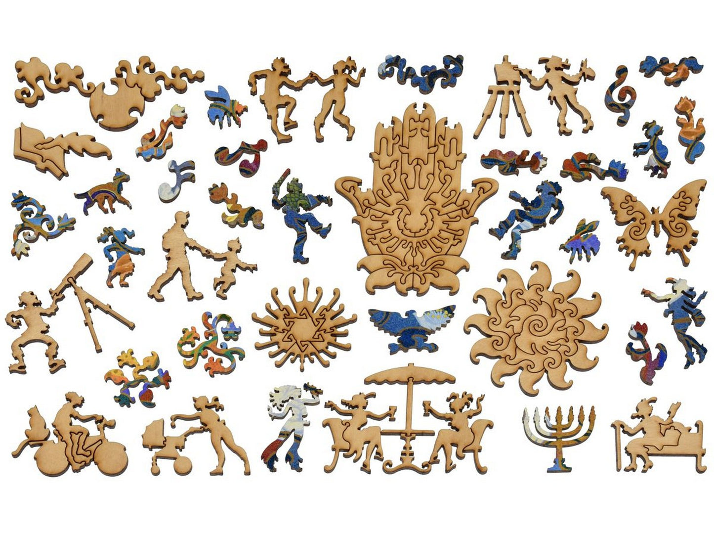 The whimsies that can be found in the puzzle, Shalom Hamsa.