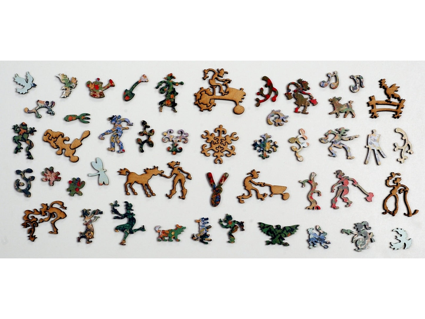 The whimsy pieces that can be found in the puzzle, Flowering Garden.