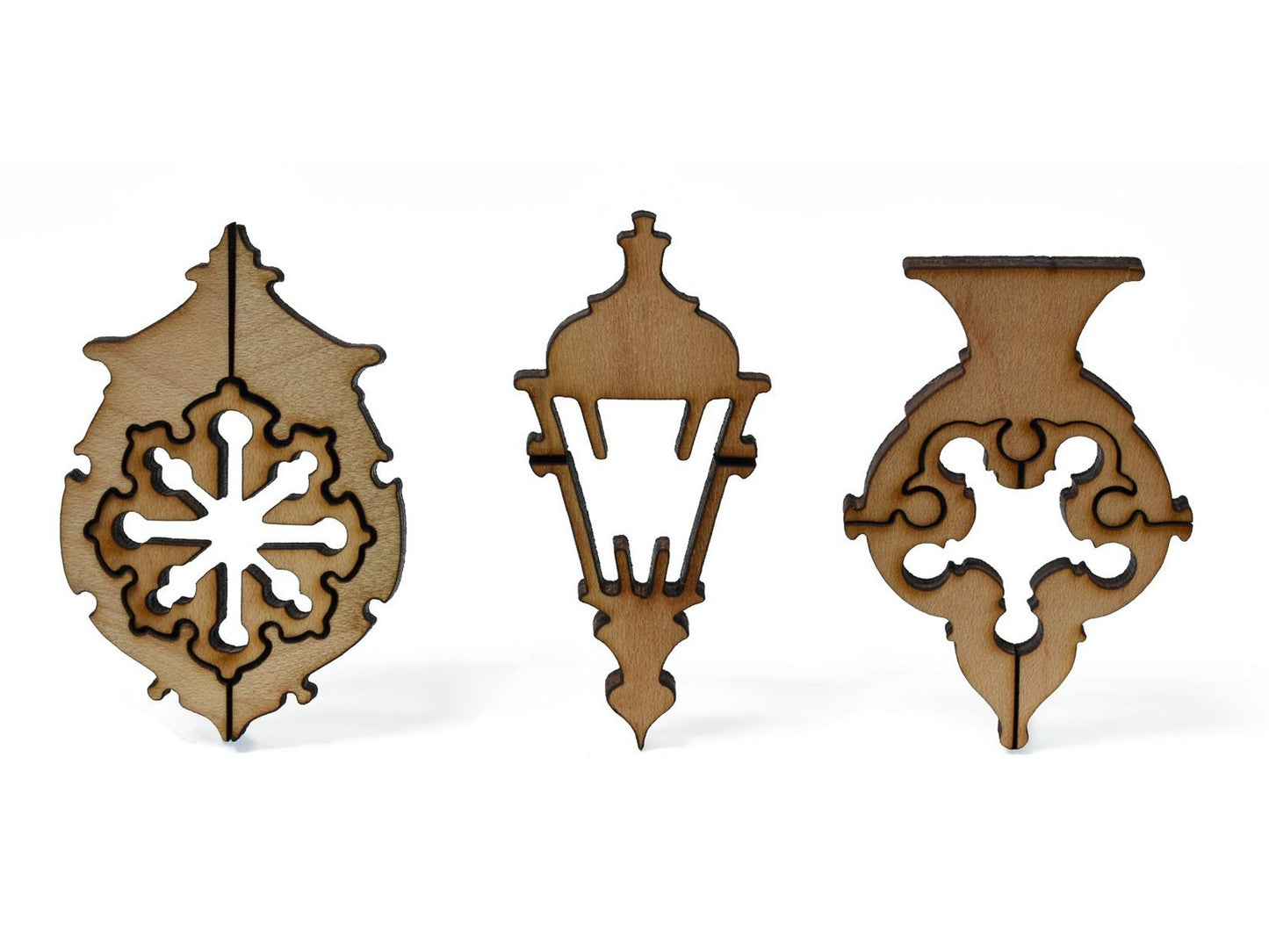 A closeup of pieces showing a trio of lanterns.
