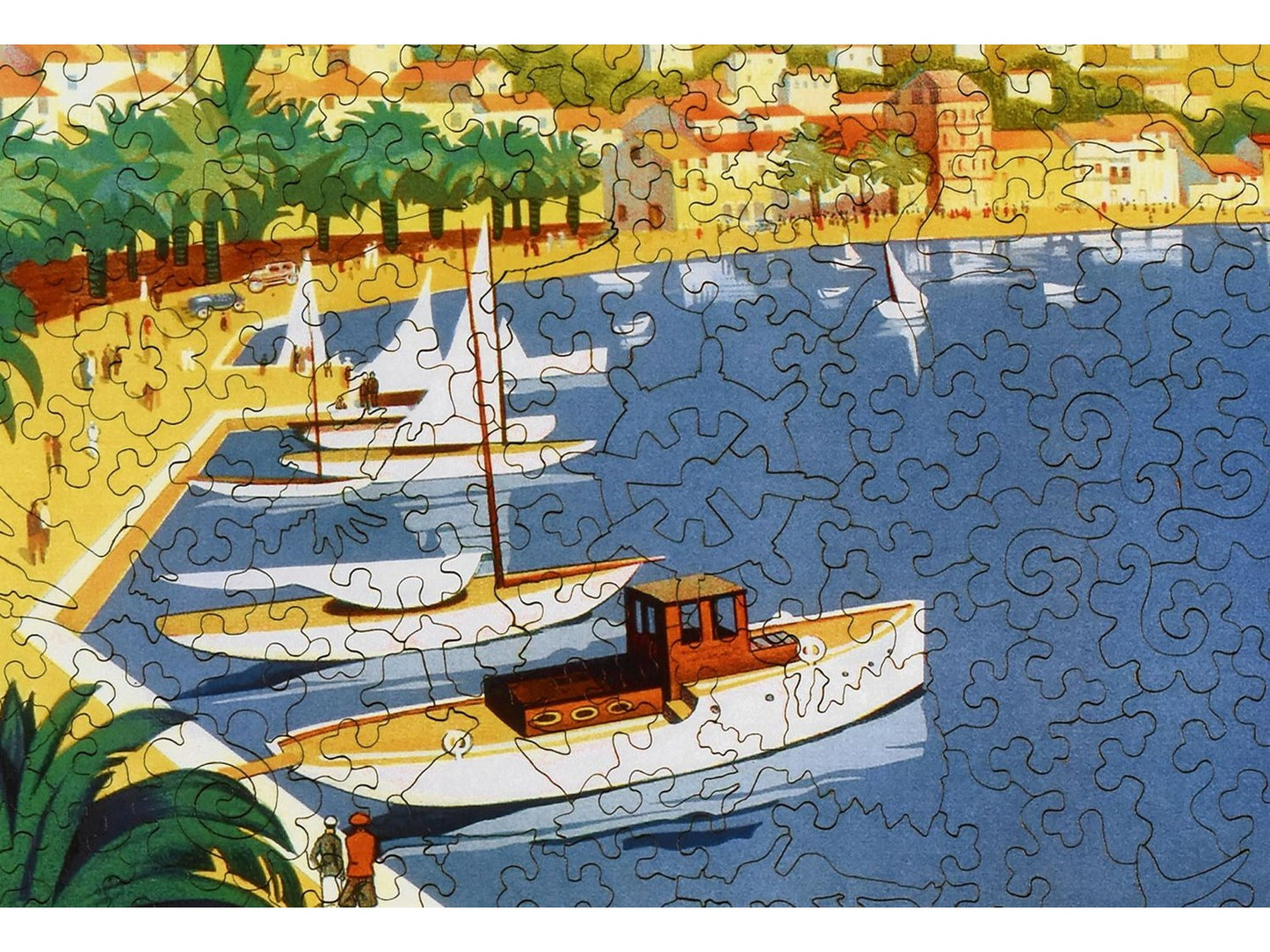 A closeup of the front of the puzzle, bandol.