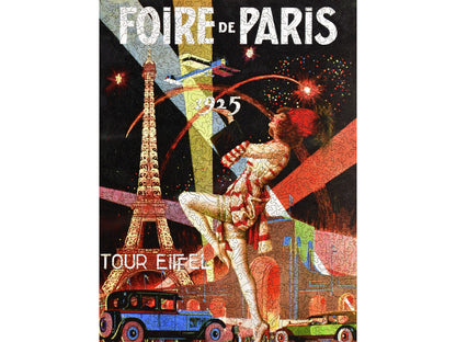 The front of the puzzle, Foire de Paris, which shows several Landmarks of Paris at night with fireworks and a woman holding the text "1925" and along the top, the words "Foire de Paris".